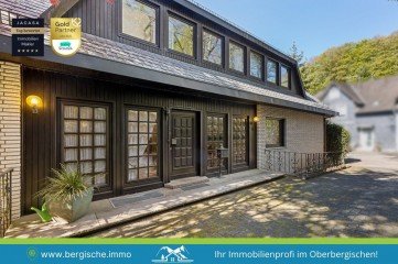 Hauptbild Gummersbach: Großzügige Landhausvilla
